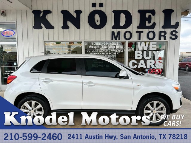 2015 Mitsubishi Outlander Sport ES at Knodel Motors in San Antonio TX