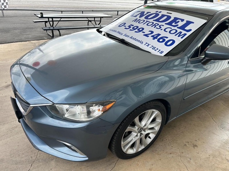 Mazda MAZDA6 Vehicle Full-screen Gallery Image 05