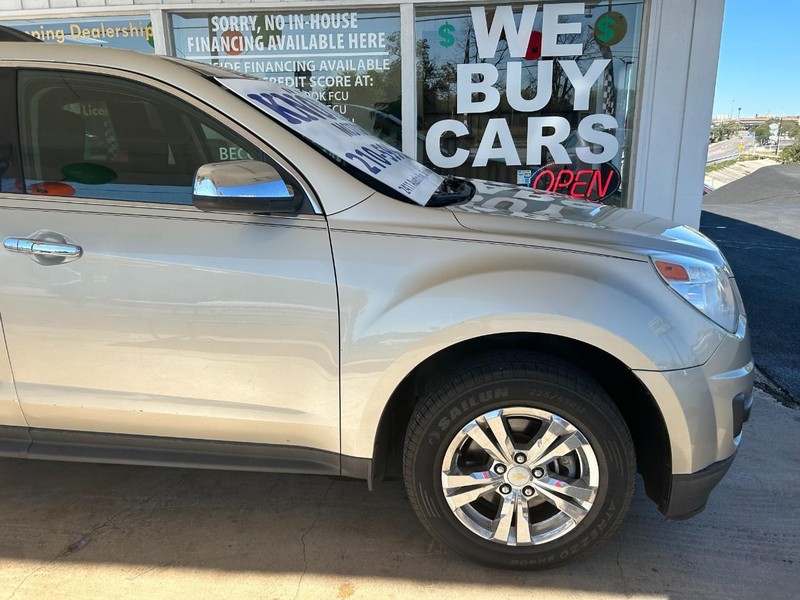 Chevrolet Equinox Vehicle Full-screen Gallery Image 04