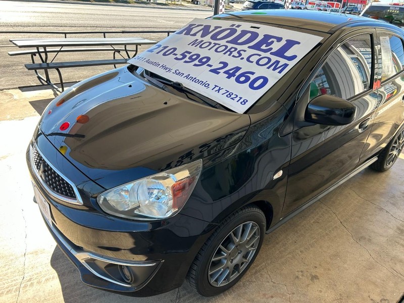 Mitsubishi Mirage Vehicle Full-screen Gallery Image 05