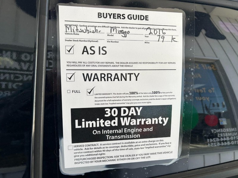 Mitsubishi Mirage Vehicle Full-screen Gallery Image 11