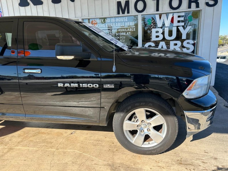 Ram 1500 Vehicle Full-screen Gallery Image 04