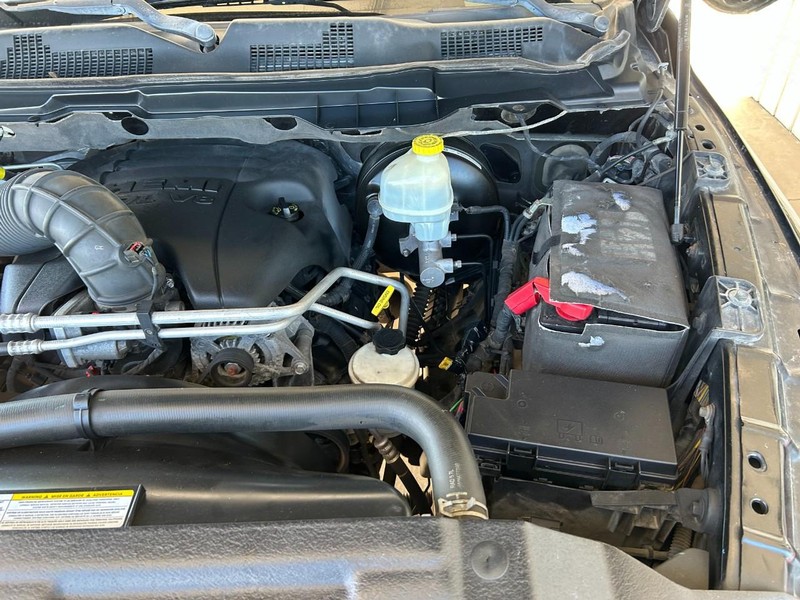 Ram 1500 Vehicle Full-screen Gallery Image 11