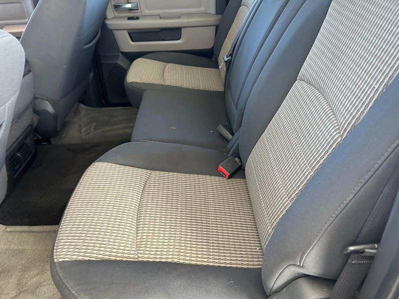 Ram 1500 Vehicle Full-screen Gallery Image 19