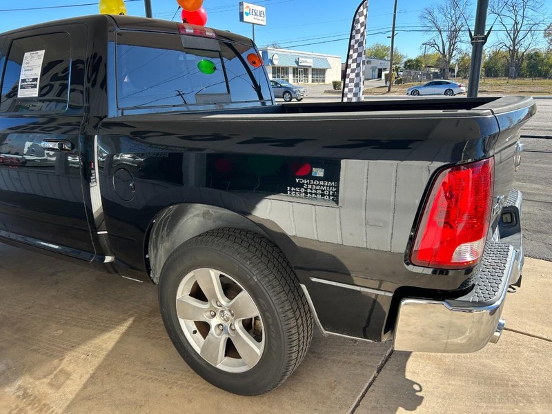 Ram 1500 Vehicle Full-screen Gallery Image 25