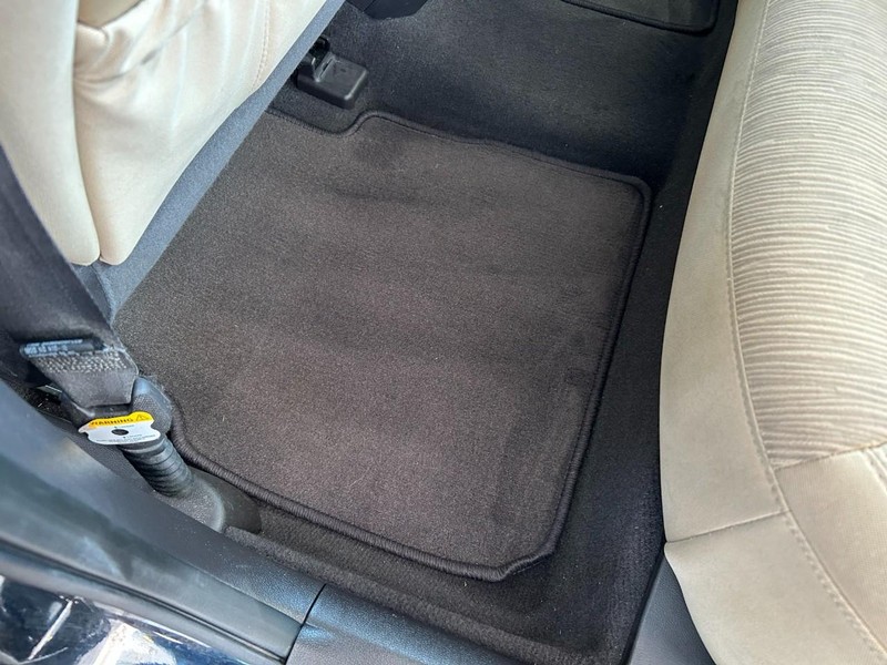 Hyundai Sonata Vehicle Full-screen Gallery Image 19