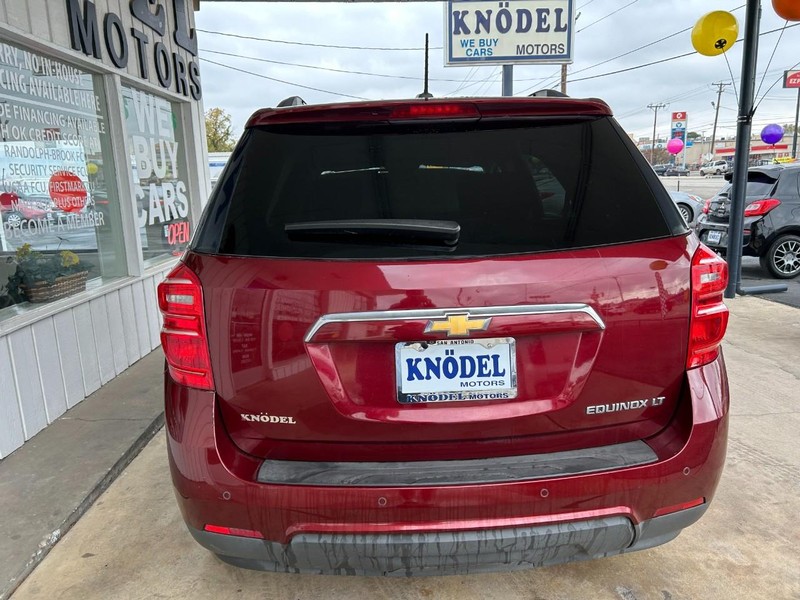 Chevrolet Equinox Vehicle Full-screen Gallery Image 03