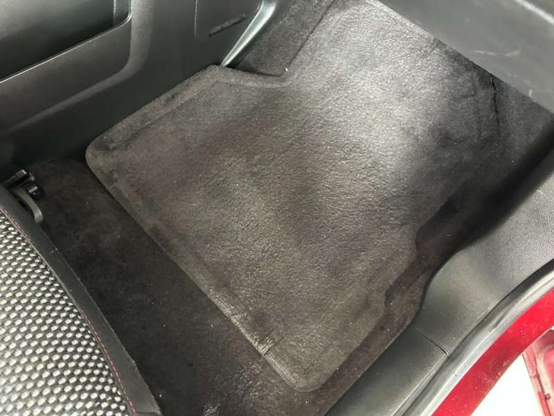 Chevrolet Equinox Vehicle Full-screen Gallery Image 28