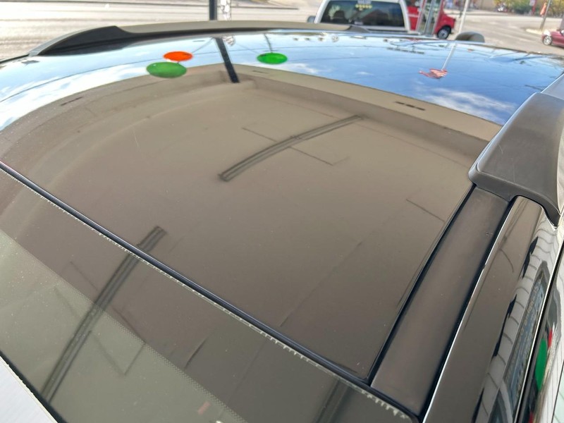 Buick Encore Vehicle Full-screen Gallery Image 07