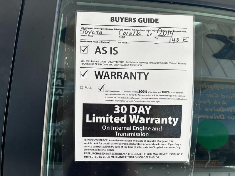 Toyota Corolla Vehicle Full-screen Gallery Image 09