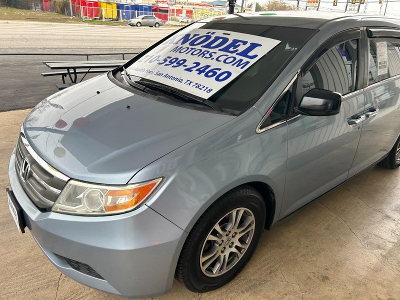 Honda Odyssey Vehicle Full-screen Gallery Image 05