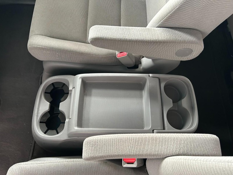 Honda Odyssey Vehicle Full-screen Gallery Image 13