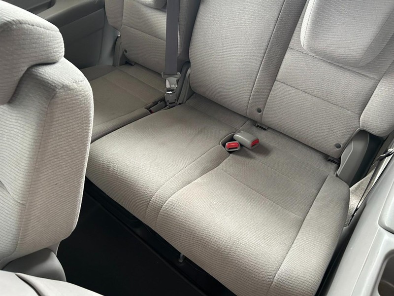 Honda Odyssey Vehicle Full-screen Gallery Image 20