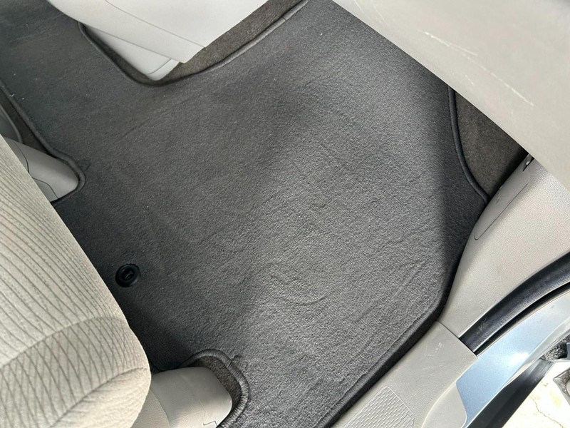 Honda Odyssey Vehicle Full-screen Gallery Image 24