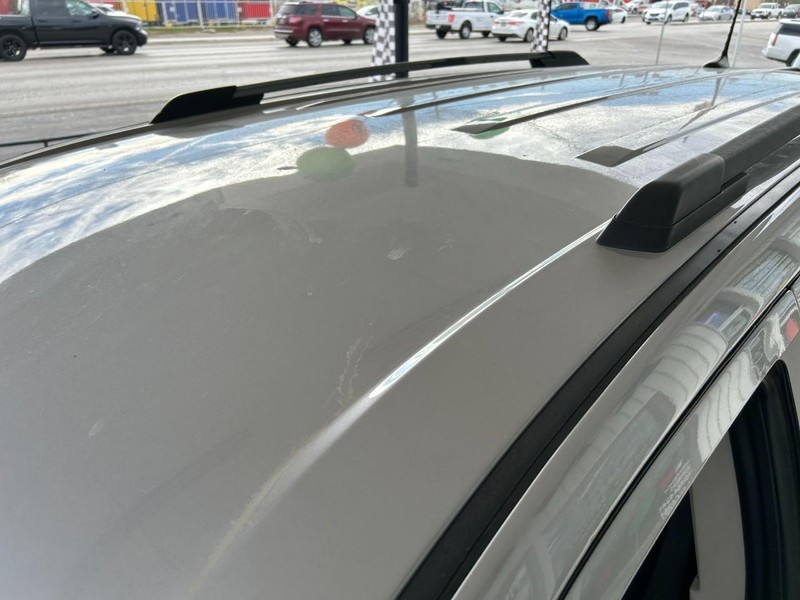 Dodge Journey Vehicle Full-screen Gallery Image 07