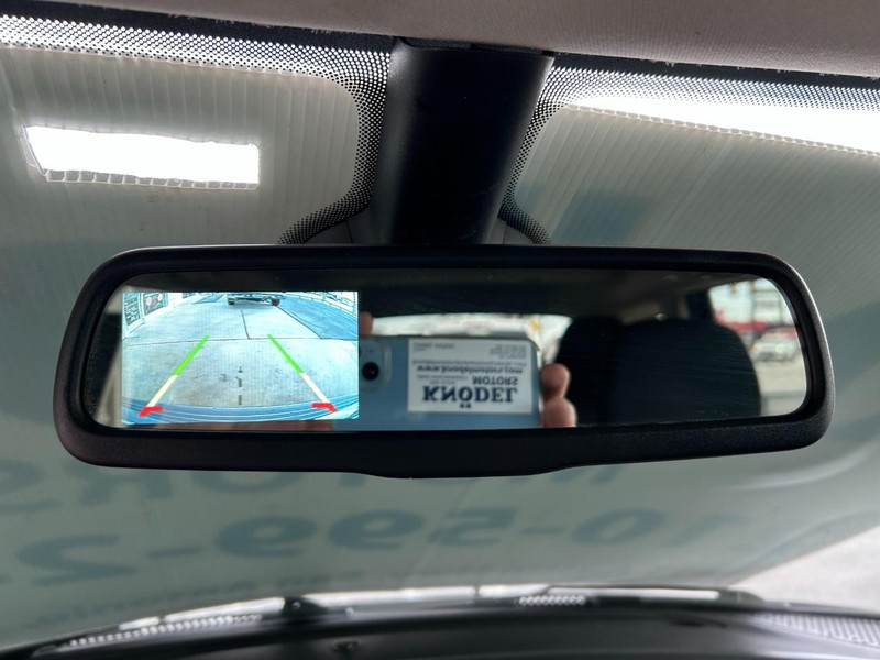 Dodge Journey Vehicle Full-screen Gallery Image 10