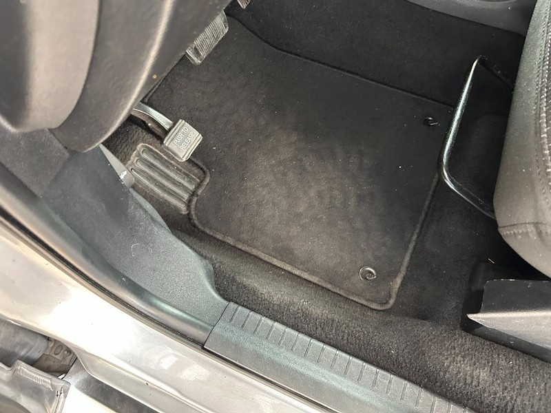 Dodge Journey Vehicle Full-screen Gallery Image 17