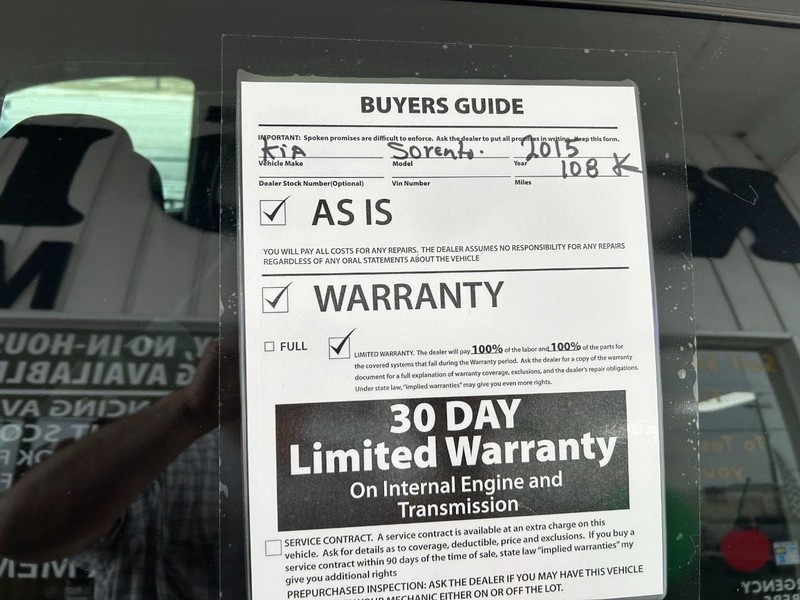 Kia Sorento Vehicle Full-screen Gallery Image 08