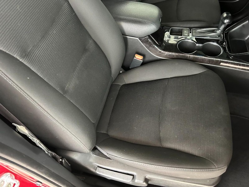 Kia Sorento Vehicle Full-screen Gallery Image 27