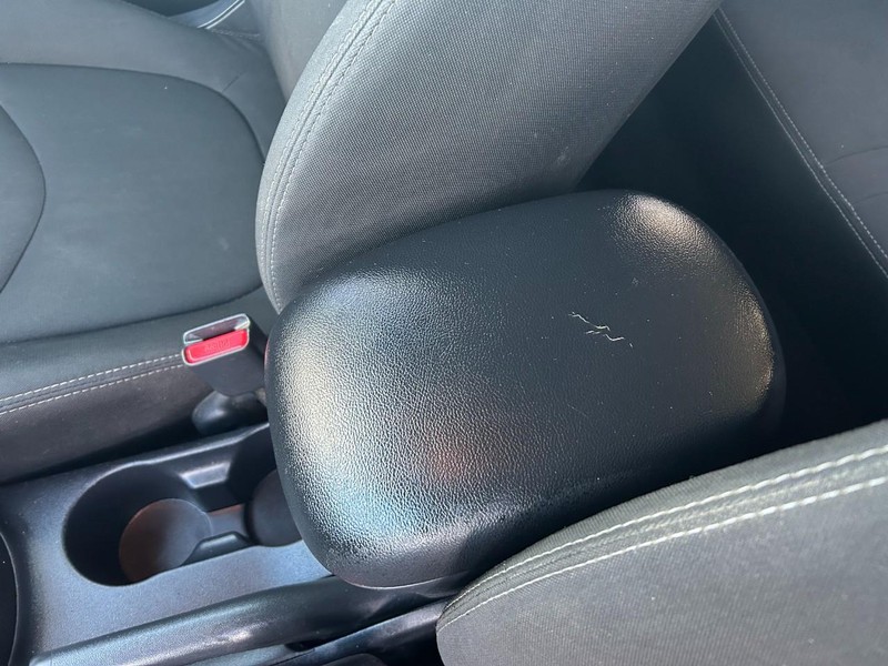 Kia Soul Vehicle Full-screen Gallery Image 14