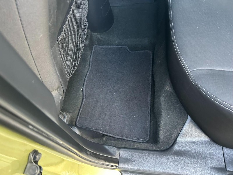 Kia Soul Vehicle Full-screen Gallery Image 20