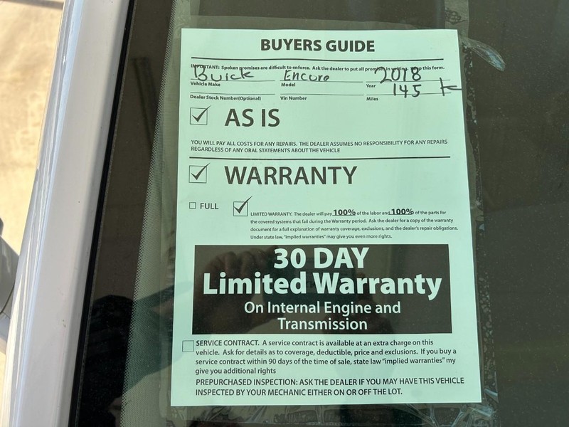 Buick Encore Vehicle Full-screen Gallery Image 11