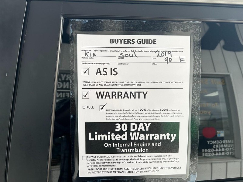 Kia Soul Vehicle Full-screen Gallery Image 09