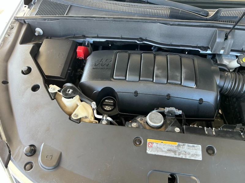 Chevrolet Traverse Vehicle Full-screen Gallery Image 09