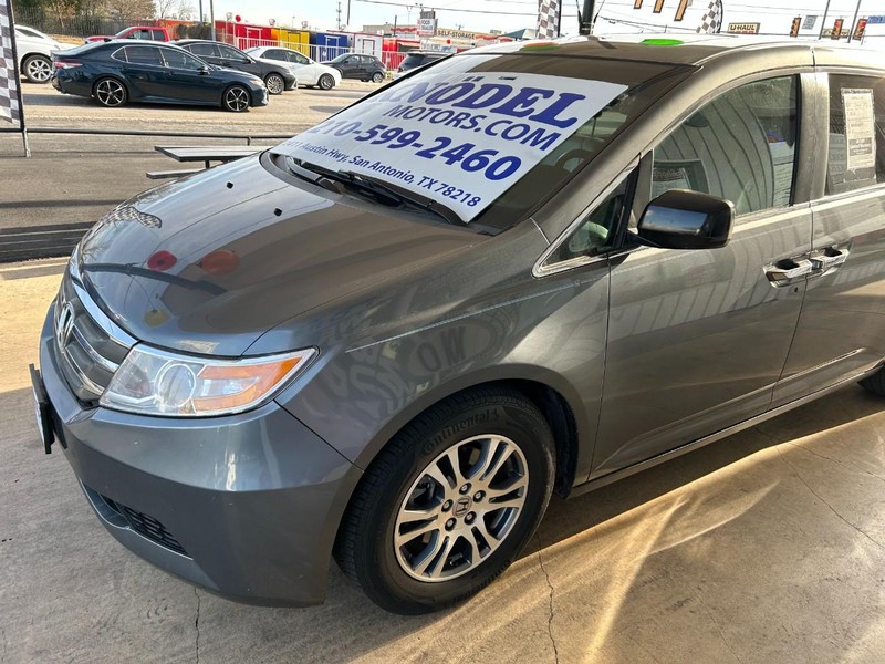 Honda Odyssey Vehicle Full-screen Gallery Image 04