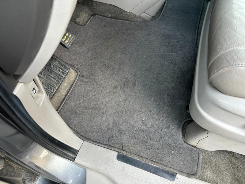 Honda Odyssey Vehicle Full-screen Gallery Image 17