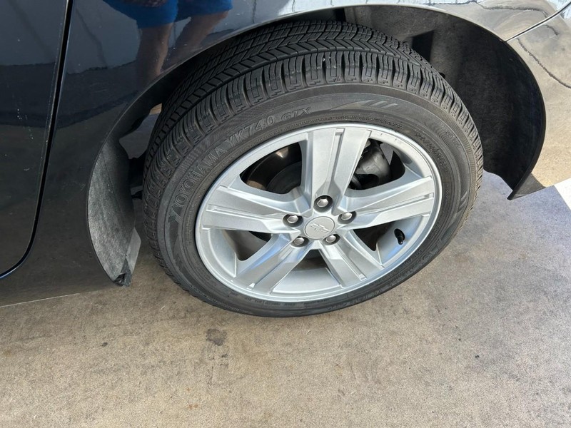 Chevrolet Cruze Vehicle Full-screen Gallery Image 08