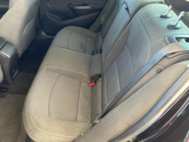 Chevrolet Cruze Vehicle Full-screen Gallery Image 19