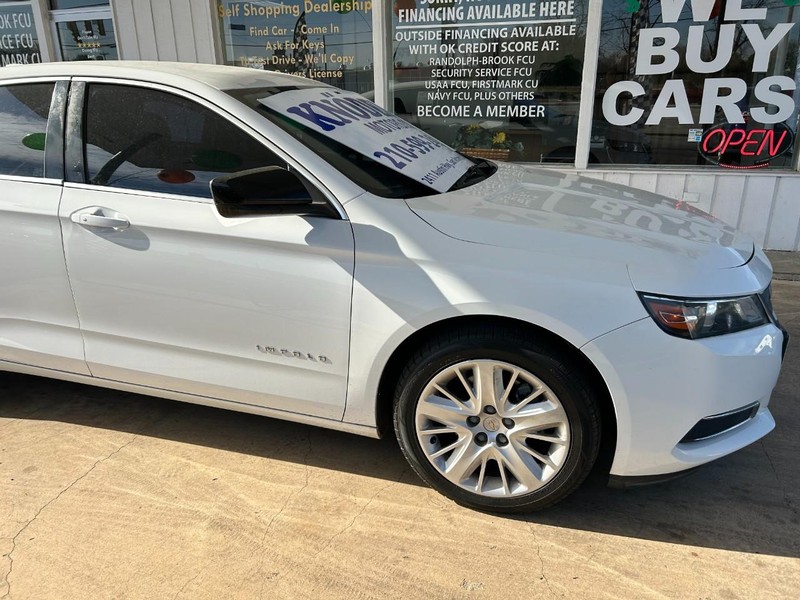 Chevrolet Impala Vehicle Full-screen Gallery Image 04