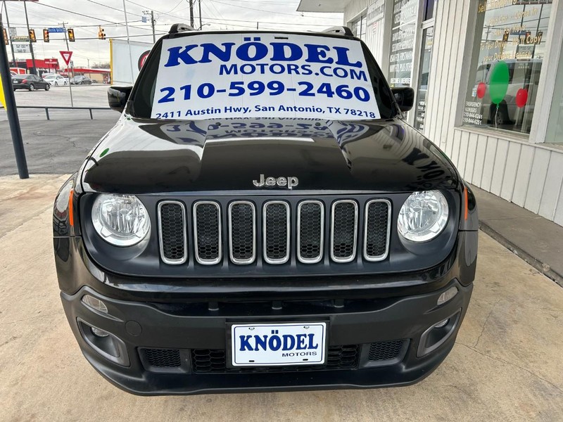 Jeep Renegade Vehicle Full-screen Gallery Image 02