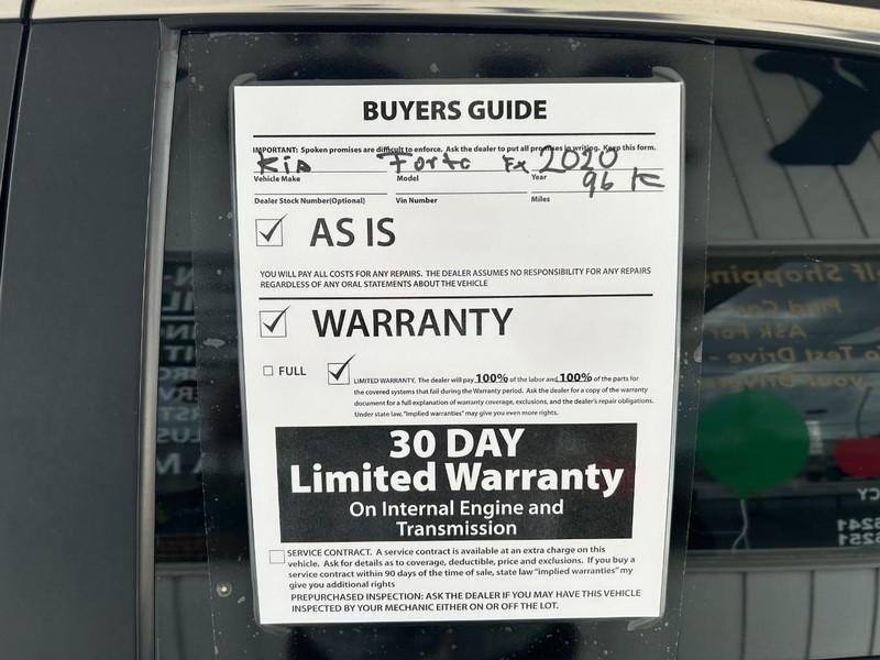 Kia Forte Vehicle Full-screen Gallery Image 08