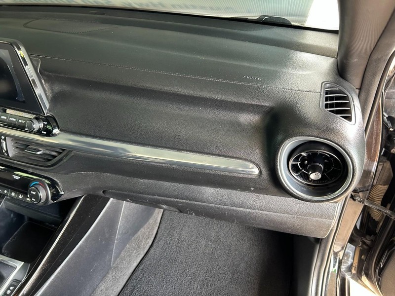 Kia Forte Vehicle Full-screen Gallery Image 23