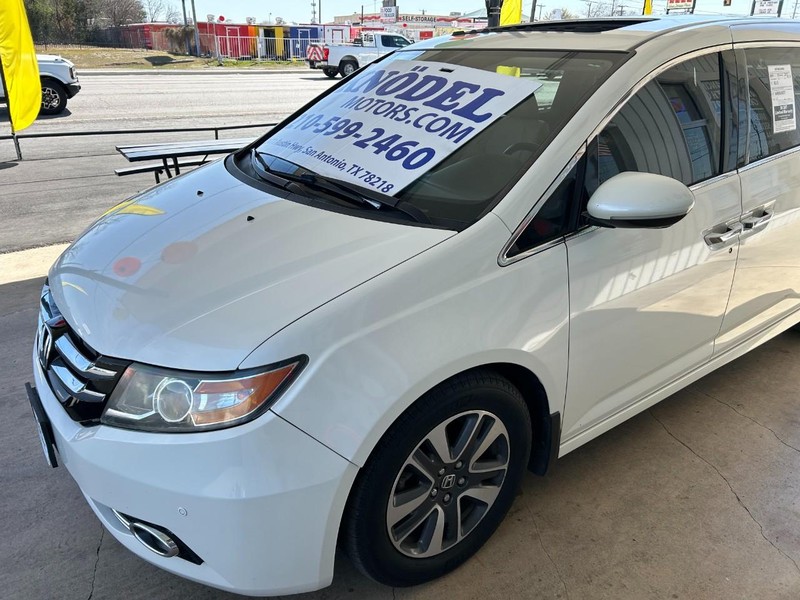 Honda Odyssey Vehicle Full-screen Gallery Image 05