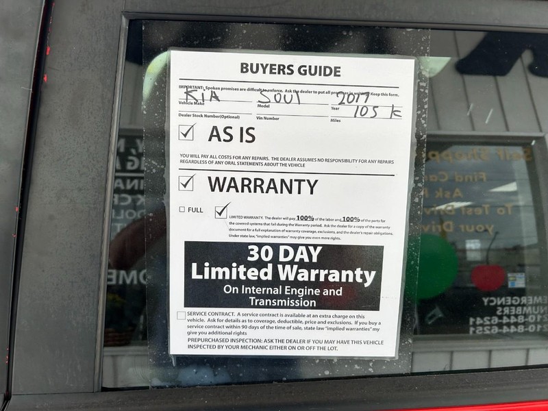 Kia Soul Vehicle Full-screen Gallery Image 09