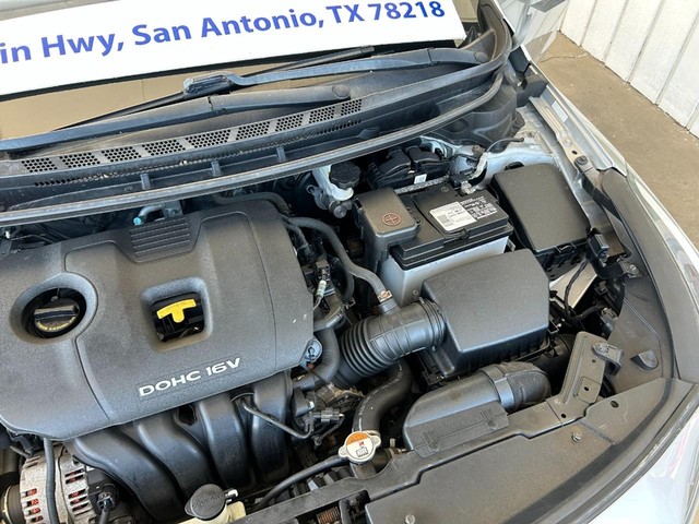 2018 Kia FORTE LX - Photo 10