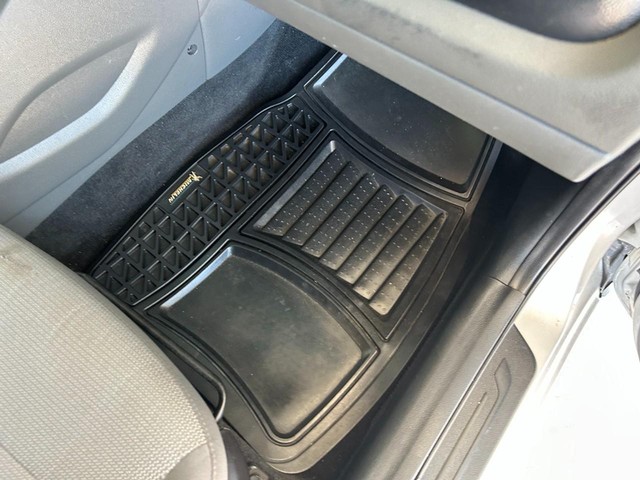 2018 Kia FORTE LX - Photo 24