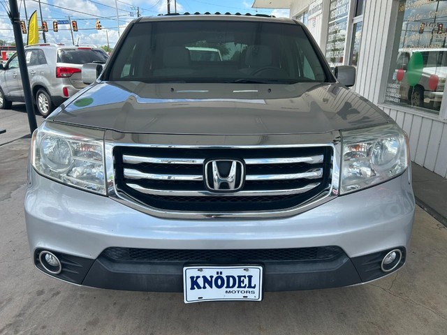 2015 Honda Pilot 2WD SE's photo