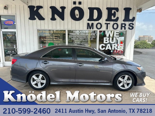Toyota Camry SE - San Antonio TX