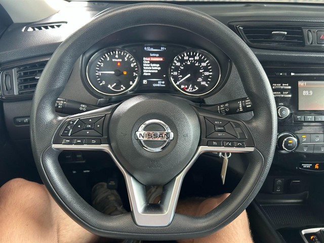 2017 Nissan Rogue S - Photo 9