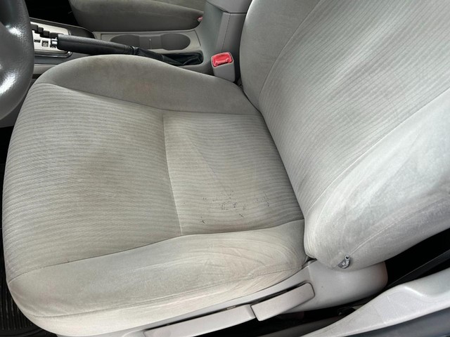 2010 Toyota Corolla LE - Photo 14
