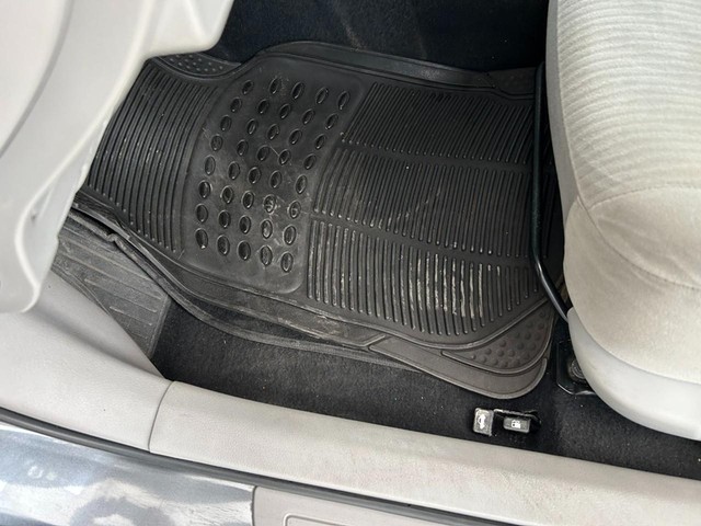 2010 Toyota Corolla LE - Photo 16