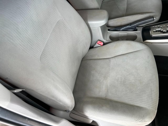 2010 Toyota Corolla LE - Photo 23