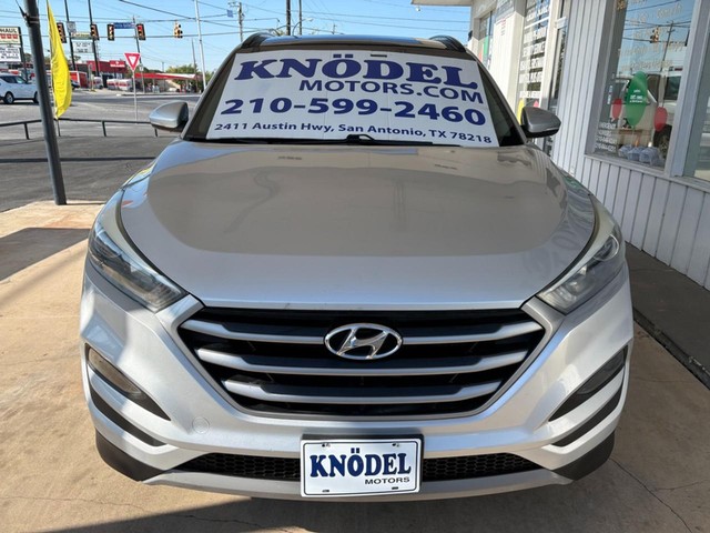2018 Hyundai Tucson Value - Photo 2
