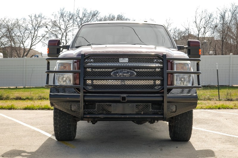 Ford Super Duty F-250 SRW Vehicle Full-screen Gallery Image 02