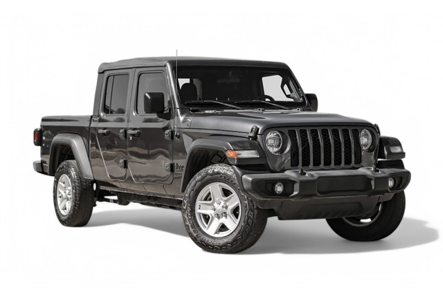 more details - jeep gladiator