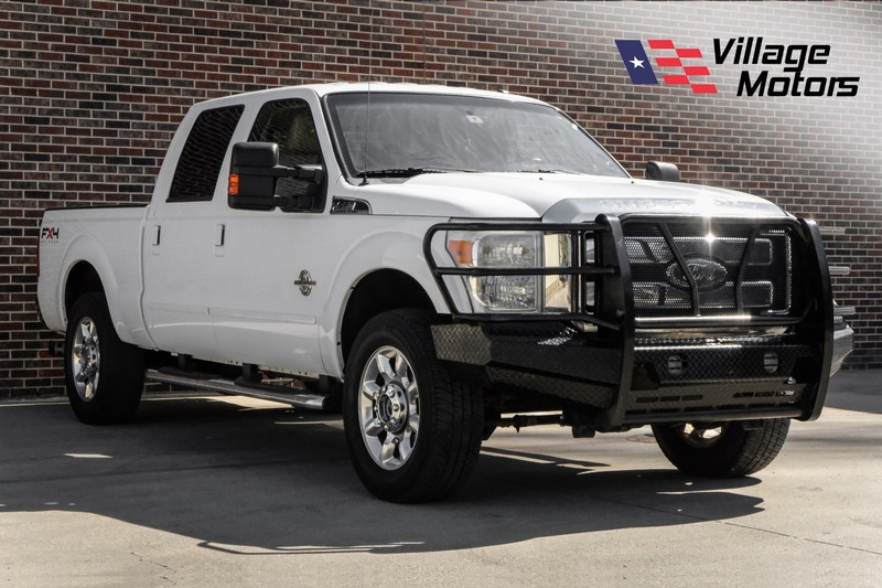 Ford Super Duty F-250 SRW Vehicle Full-screen Gallery Image 01